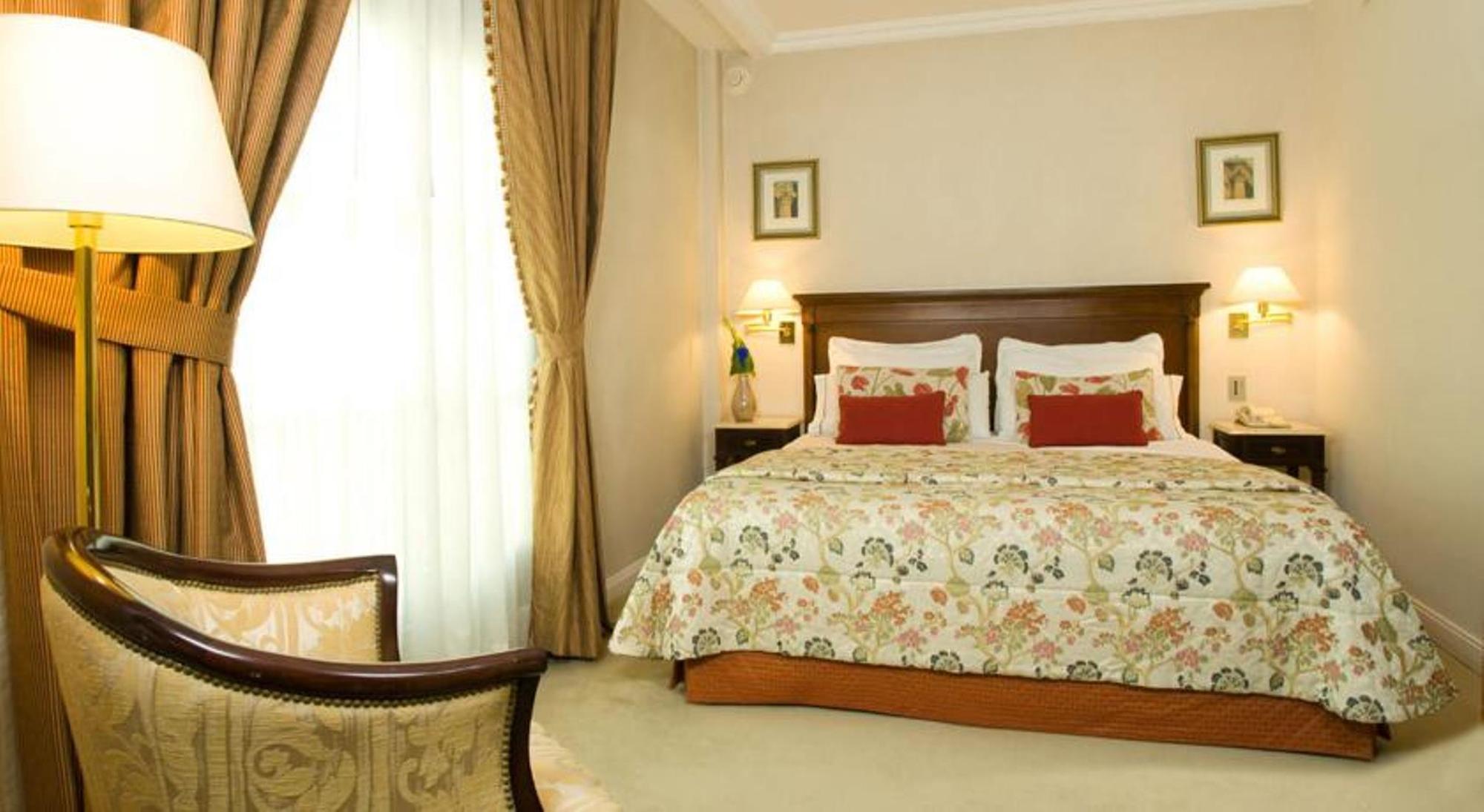 Howard Johnson Hotel 9 De Julio Avenue Буэнос-Айрес Экстерьер фото