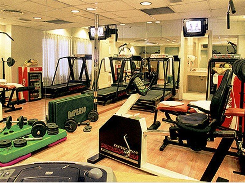 Howard Johnson Hotel 9 De Julio Avenue Буэнос-Айрес Экстерьер фото